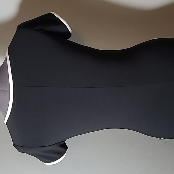 Joseph Ribkoff Black with White Trim Midi Dress Short Sleeve Belt Detail Size 6 - Picture 5 of 10